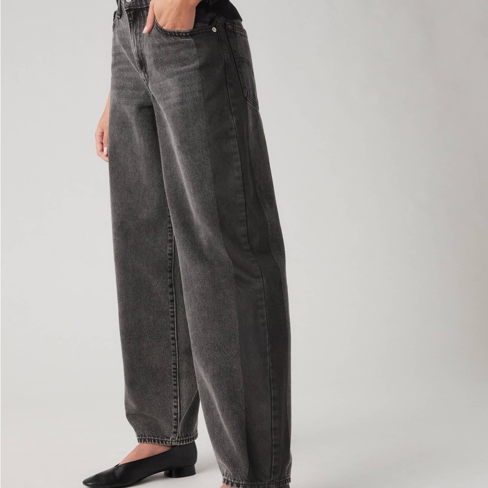 Levi’s Wide Leg Women’s Jeans in Washed Black